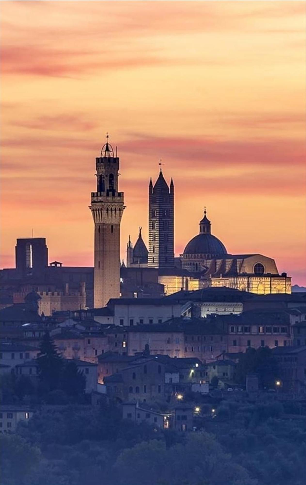 Cor Magis Kamullia - 200 Meters From The Historic Center And Close To The Train Station Siena Exterior foto